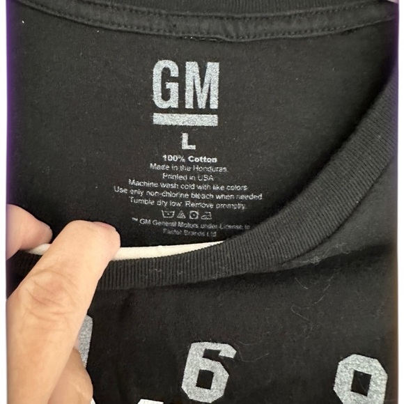 GM Black Corvette Stingray Graphic T-Shirt size large - Picture 5 of 6